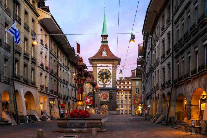 Bern switzerland altstadt zytglogge attractions wochenende romantik accor